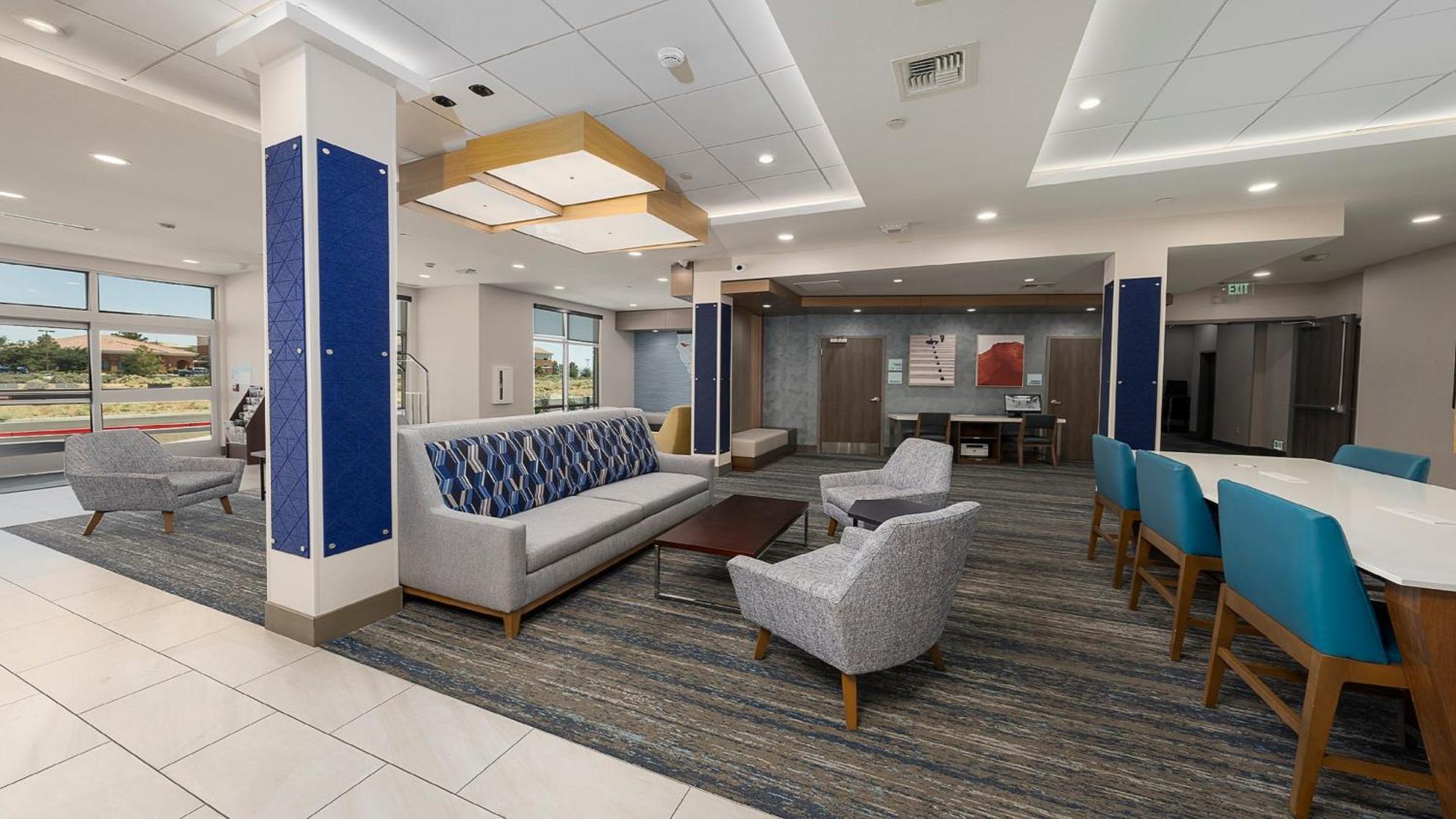 Holiday Inn Express & Suites Ridgecrest - China Lake By Ihg Eksteriør bilde