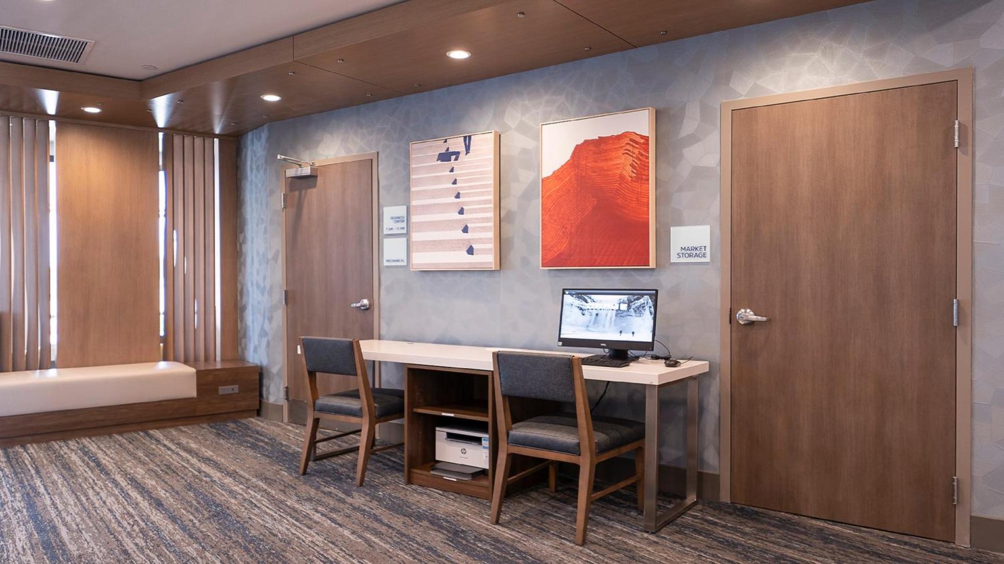 Holiday Inn Express & Suites Ridgecrest - China Lake By Ihg Eksteriør bilde